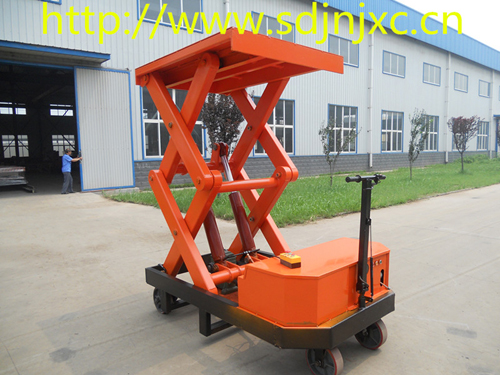 電瓶手扶行走升降機(jī)(點擊查看)